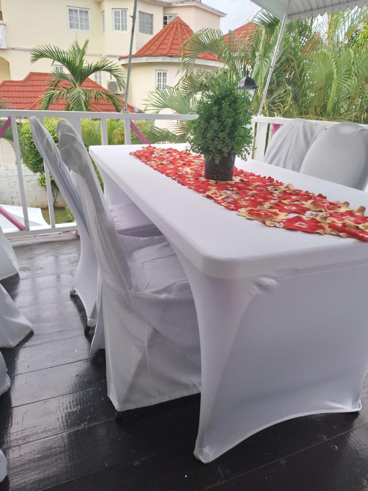 Pink Hibiscus Bed And Breakfast Montego Bay Exterior foto